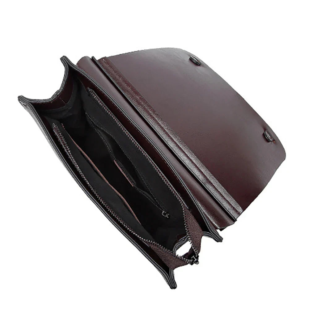 莉維亞|優雅的托爾巴扎普雷克拉梅納